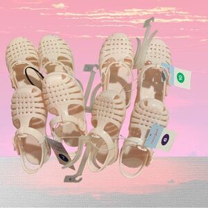 5/$20 kids shoes Mix&Match
Cat & Jack Light Pink Jelly Sandals